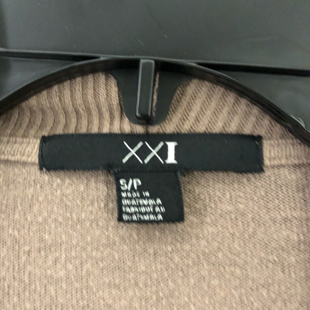 Cardigan - Picture 2 of 2